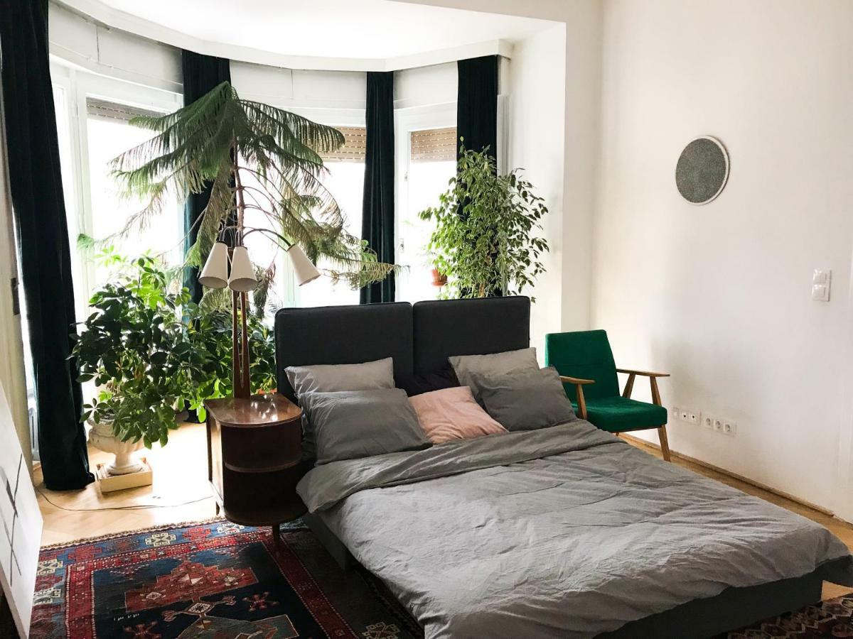 Spacious Bauhaus Icon Flat With Fitness Room In Central Buda, Close To The River And Margaret Island Budapest Esterno foto