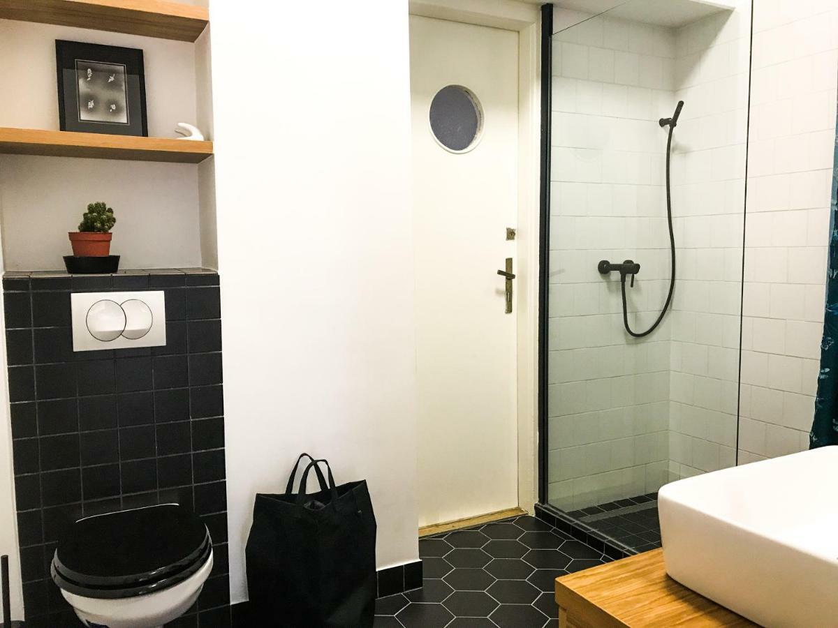 Spacious Bauhaus Icon Flat With Fitness Room In Central Buda, Close To The River And Margaret Island Budapest Esterno foto
