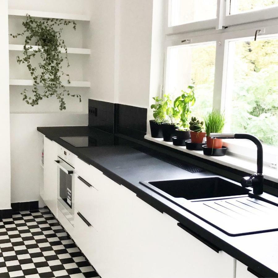 Spacious Bauhaus Icon Flat With Fitness Room In Central Buda, Close To The River And Margaret Island Budapest Esterno foto